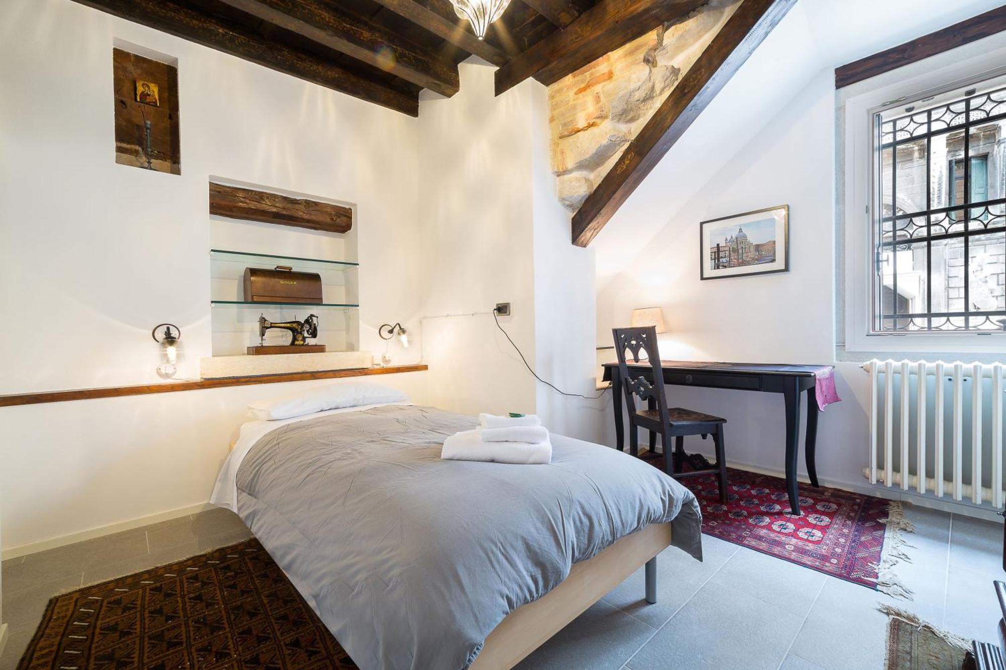 Ve.N.I.Ce Cera Casa Santo Stefano Daire Venedik Dış mekan fotoğraf