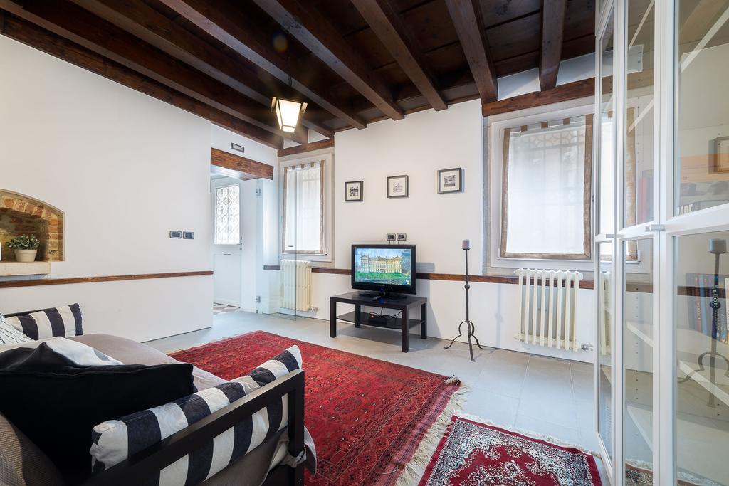 Ve.N.I.Ce Cera Casa Santo Stefano Daire Venedik Dış mekan fotoğraf